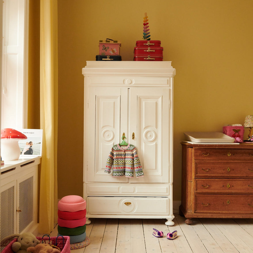 Ellen Viola's Room, 1,5 years old