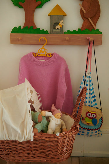 Nucki Rattle Doll Rose