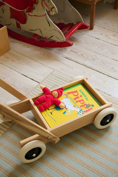 Wooden Push Wagon